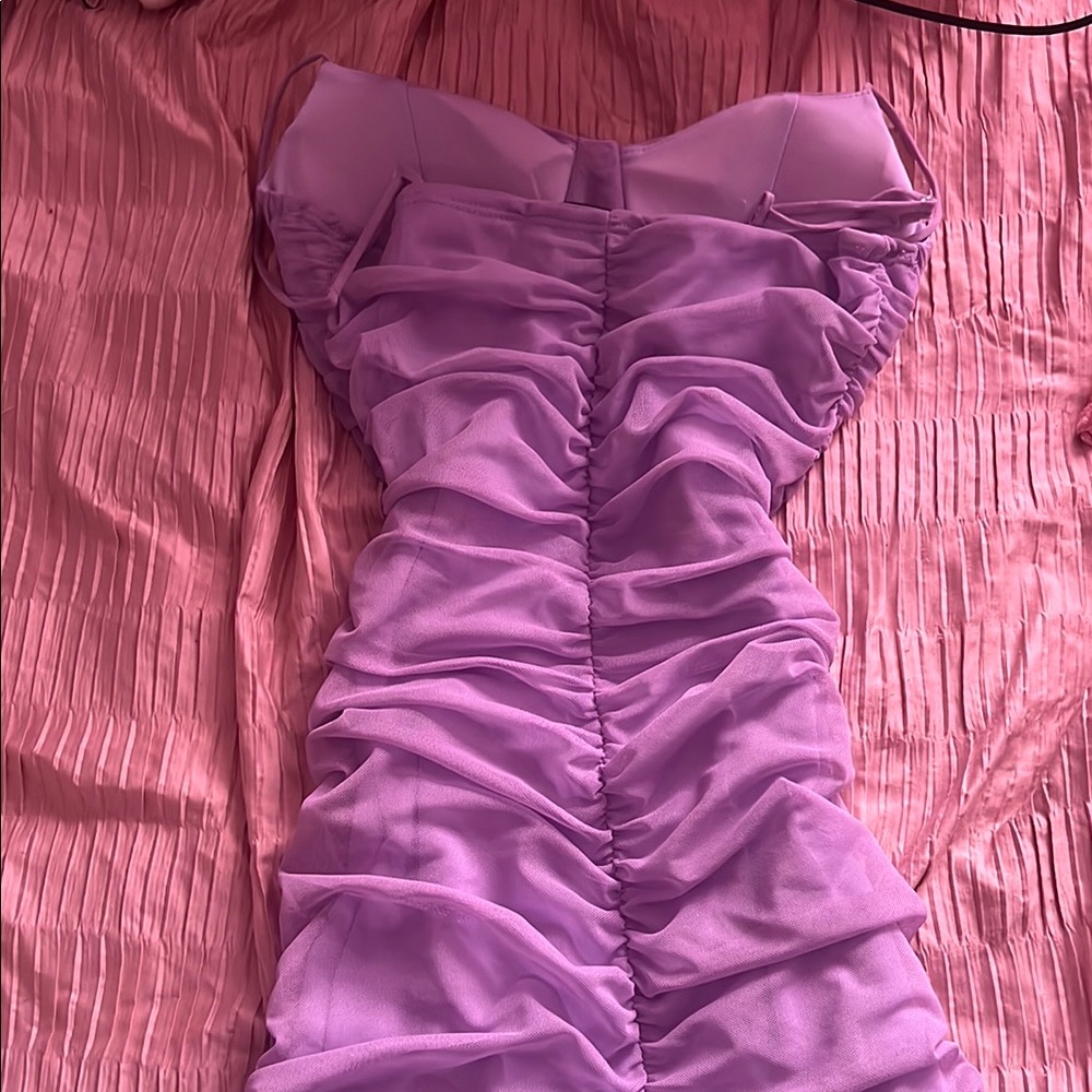 Lavender Ruched Strapless Dress - Picture 3 of 4